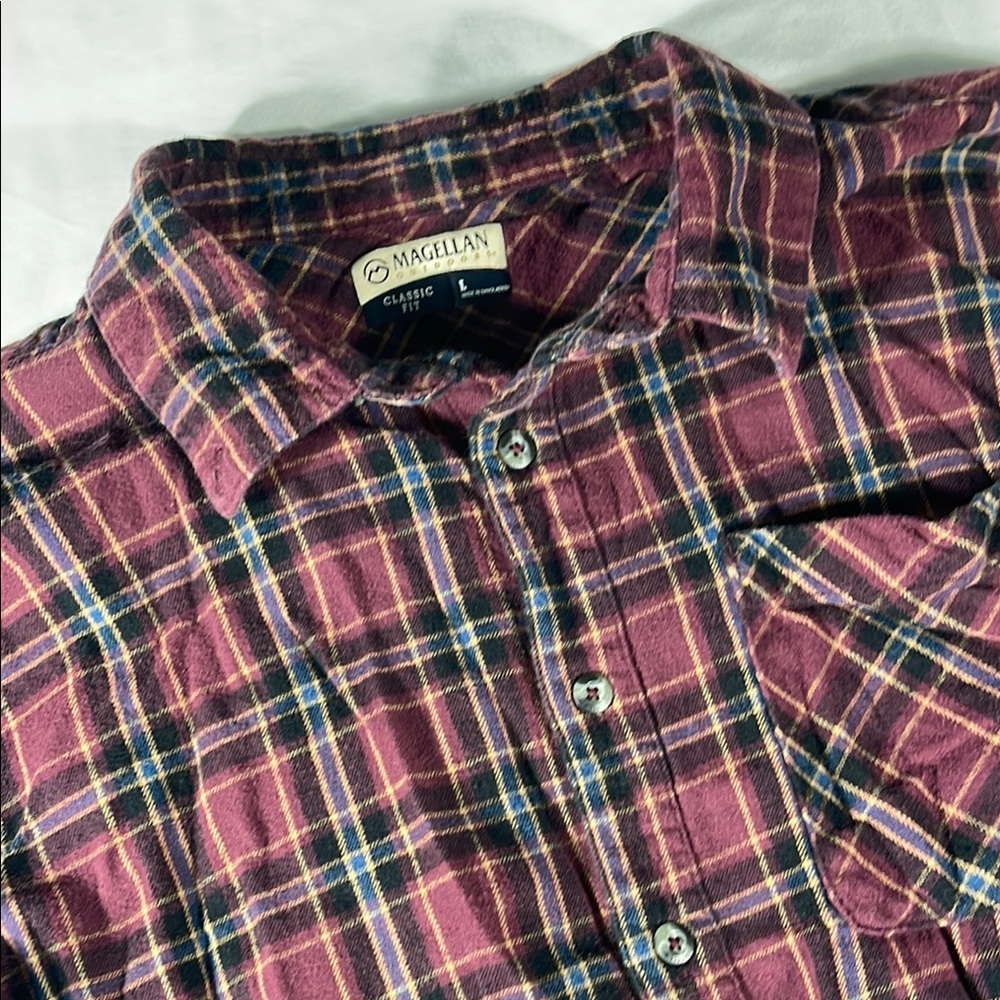 Magellan mens burgundy blue plaid long sleeve button down shirt - size L
